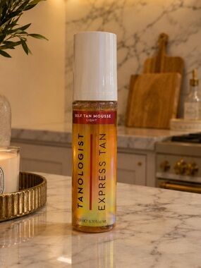 Tanologist Express Tan Self Tan Mousse Light 6.76 oz